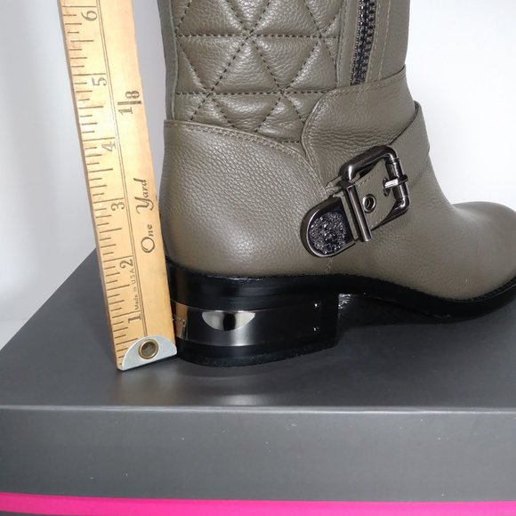 Vince Camuto Waveera Women's Leather Olive Gray Moto Boots- Size 9M - Picture 5 of 8